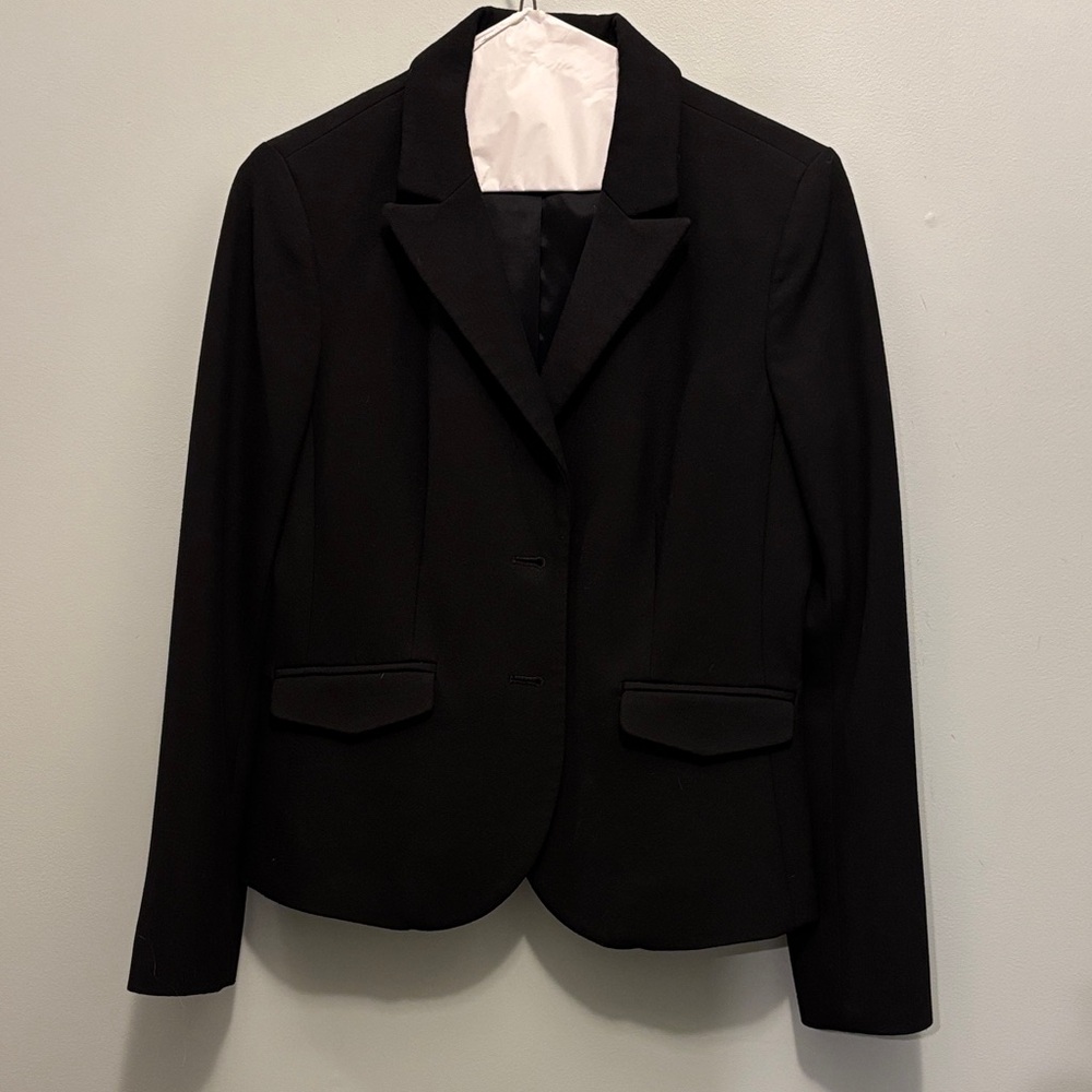 Classic black Loft blazer 4P EUC